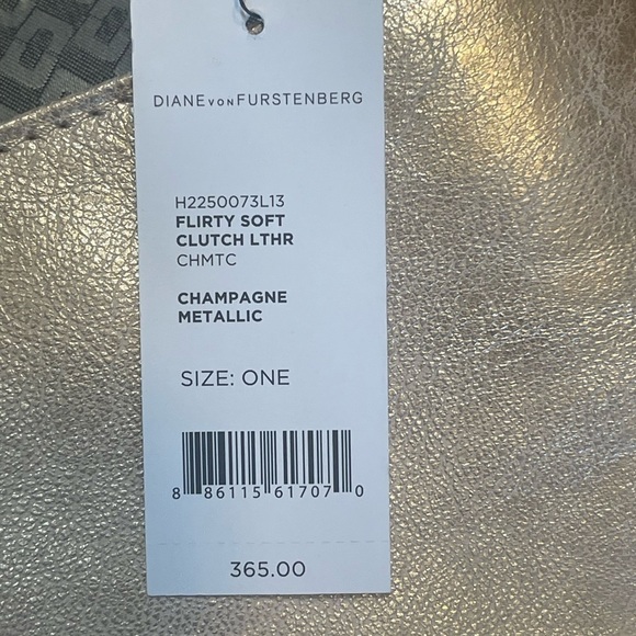 NWT Diane Von Furstenberg leather crossbody bag converts to cutch. - Picture 13 of 14